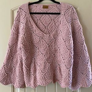 NWOT POL pink sweater with scalloped hem